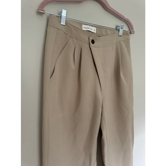 Women's Abercrombie & Fitch Beige Pants Size S - Picture 6 of 13